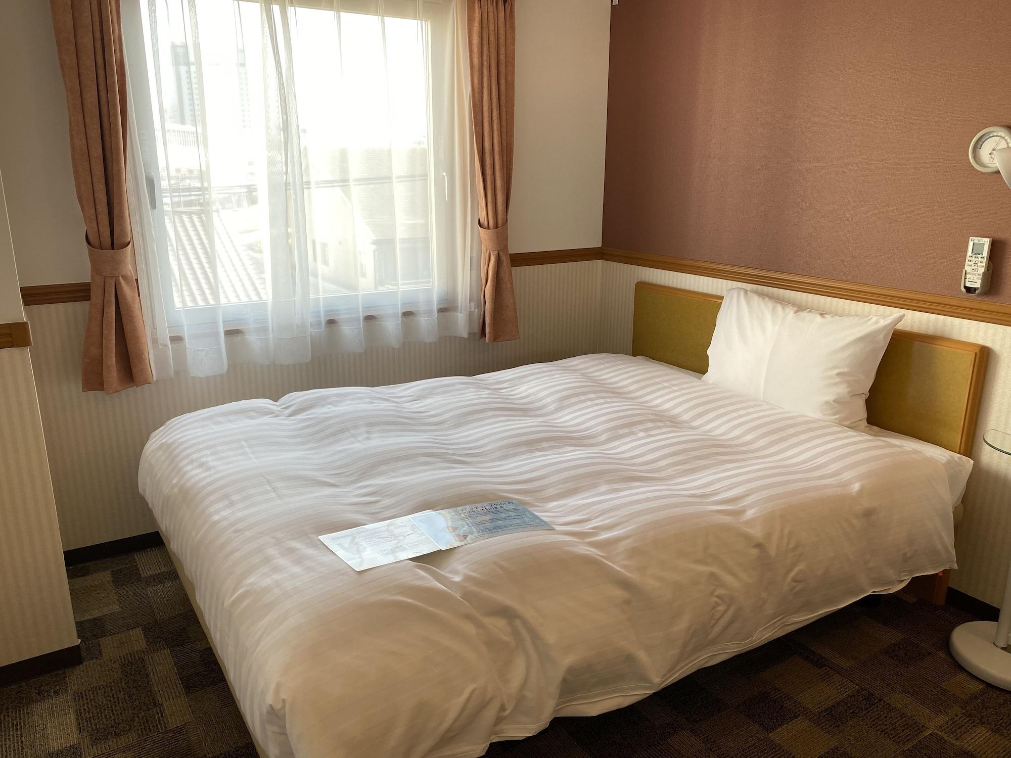 Toyoko Inn Okayama Eki Nishi Guchi Migi Esterno foto