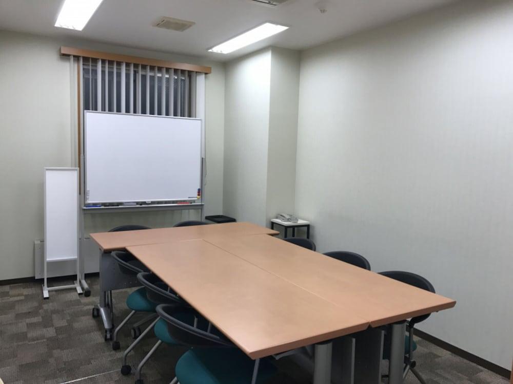 Toyoko Inn Okayama Eki Nishi Guchi Migi Esterno foto