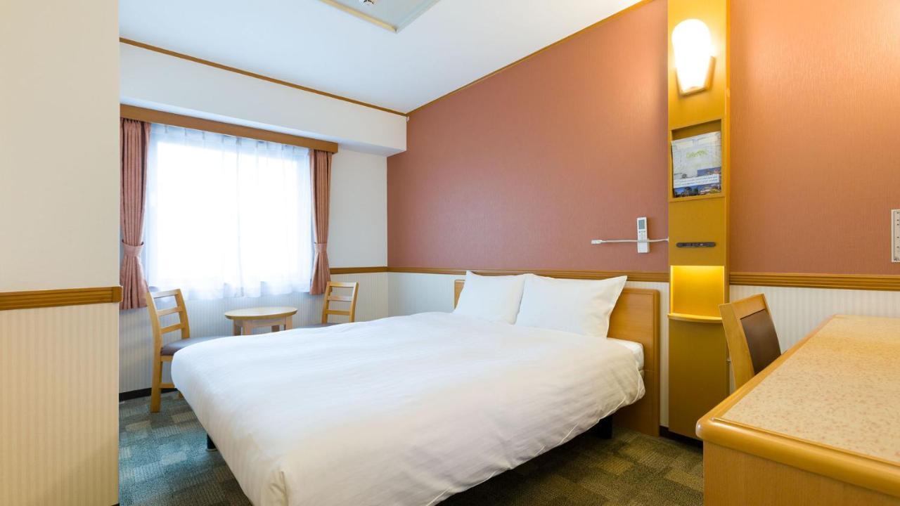 Toyoko Inn Okayama Eki Nishi Guchi Migi Esterno foto