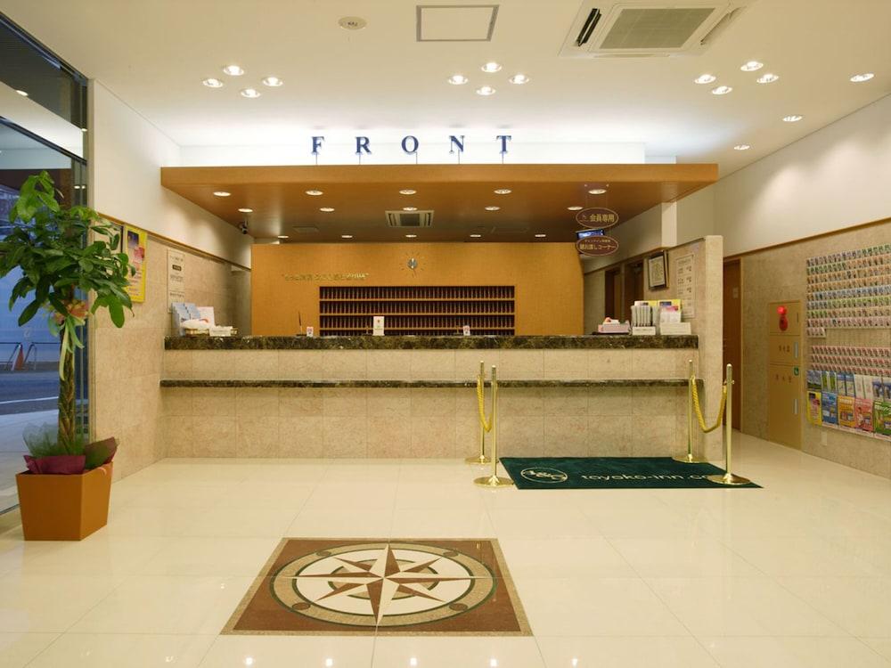 Toyoko Inn Okayama Eki Nishi Guchi Migi Esterno foto